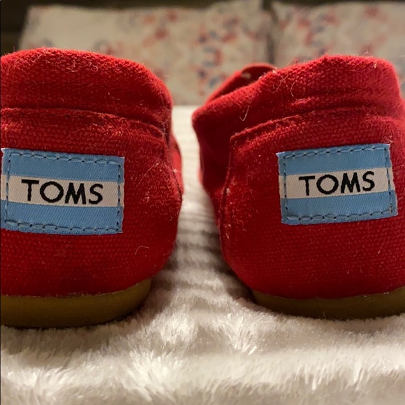 Toms ! - Picture 2 of 5